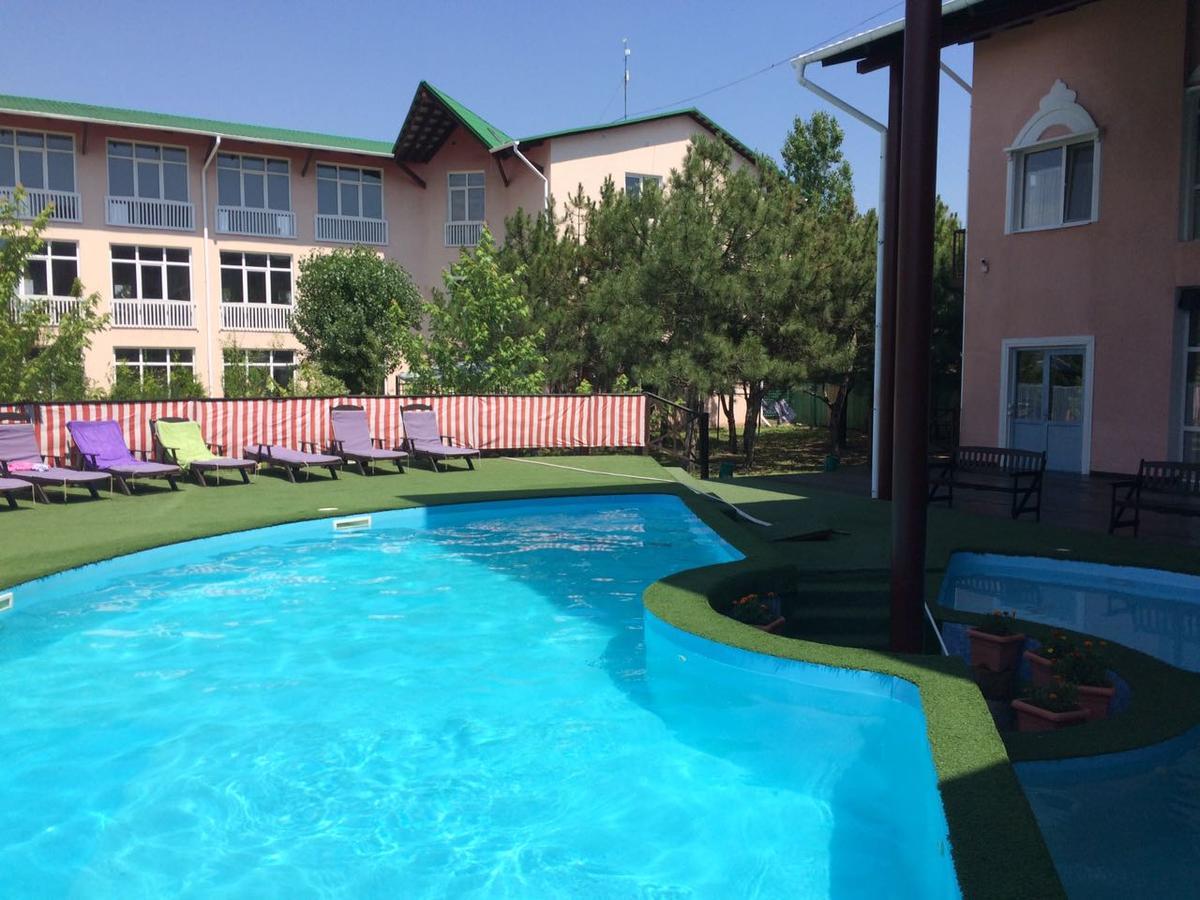 Hotel Allians Koblevo Luaran gambar